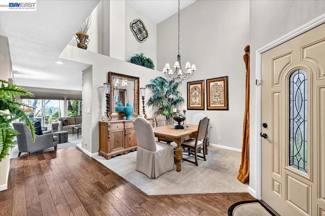 525 Silver Oak Ln, Danville, CA 94506