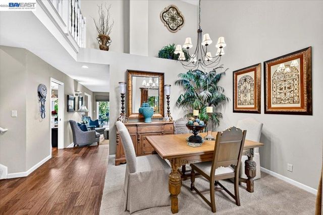 525 Silver Oak Ln, Danville, CA 94506