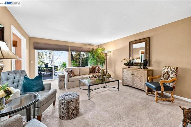 525 Silver Oak Ln, Danville, CA 94506