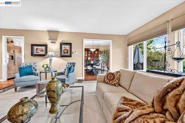 525 Silver Oak Ln, Danville, CA 94506