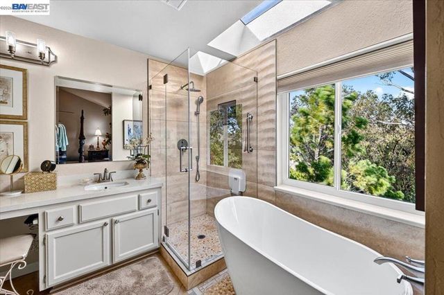 525 Silver Oak Ln, Danville, CA 94506