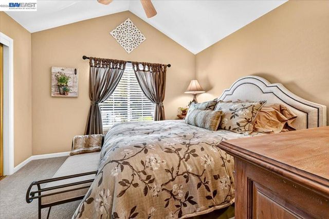 525 Silver Oak Ln, Danville, CA 94506