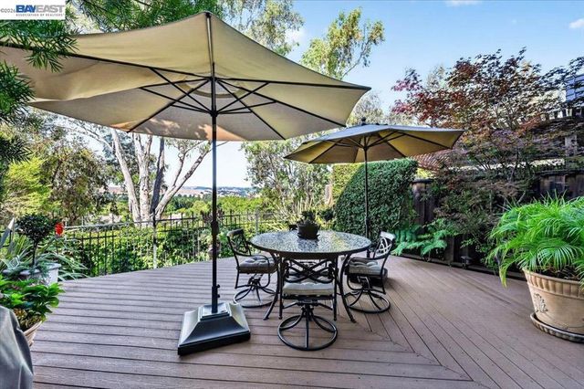 525 Silver Oak Ln, Danville, CA 94506