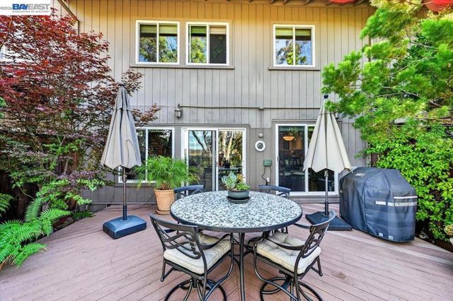 525 Silver Oak Ln, Danville, CA 94506