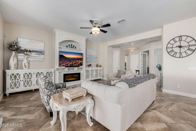 18211 W SEQUOIA Drive, Goodyear, AZ 85338