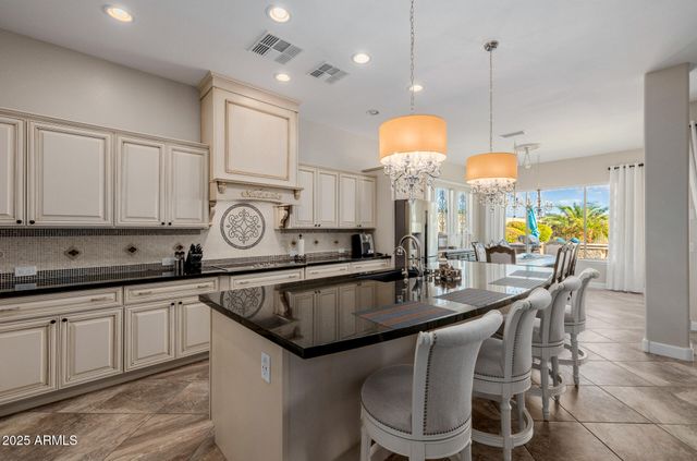 18211 W SEQUOIA Drive, Goodyear, AZ 85338