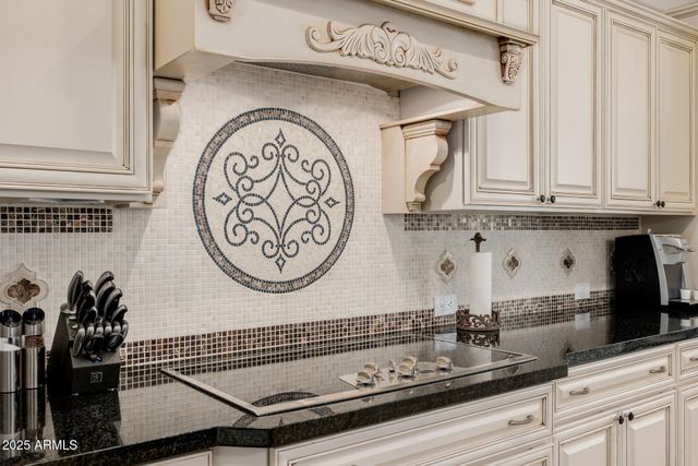 18211 W SEQUOIA Drive, Goodyear, AZ 85338