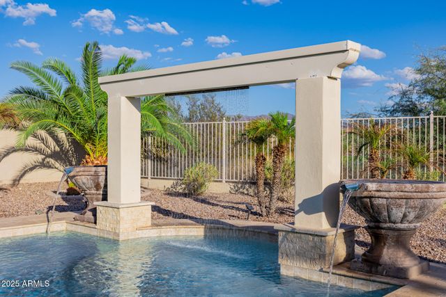 18211 W SEQUOIA Drive, Goodyear, AZ 85338