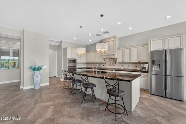 18211 W SEQUOIA Drive, Goodyear, AZ 85338