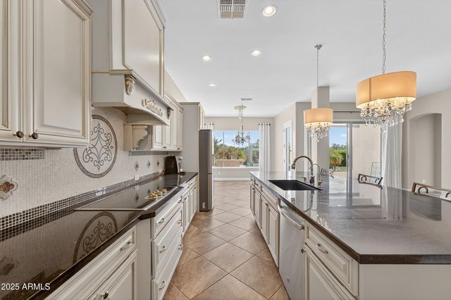 18211 W SEQUOIA Drive, Goodyear, AZ 85338