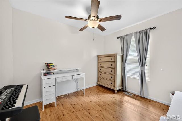 7018 Grassy Valley Drive, St Louis, MO 63129