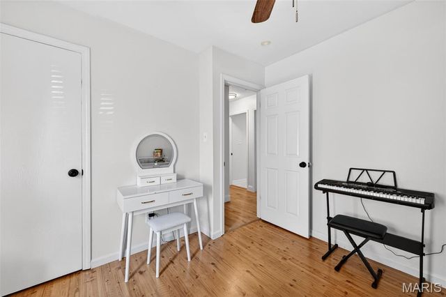 7018 Grassy Valley Drive, St Louis, MO 63129