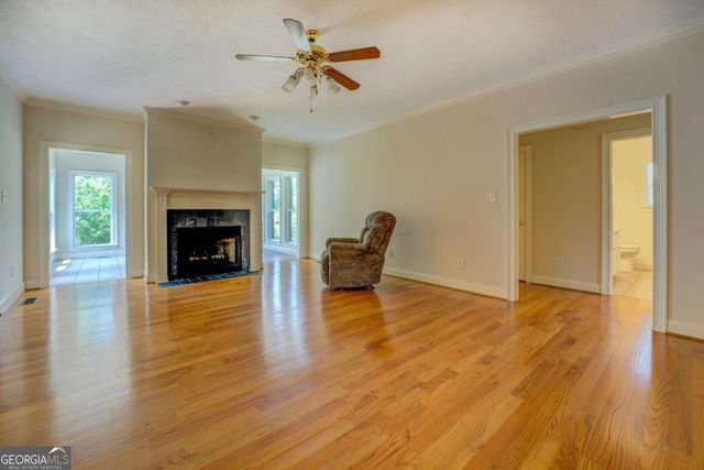 212 Willow Ridge Lane, Jackson, GA 30233