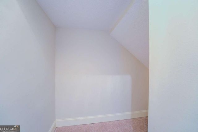 212 Willow Ridge Lane, Jackson, GA 30233