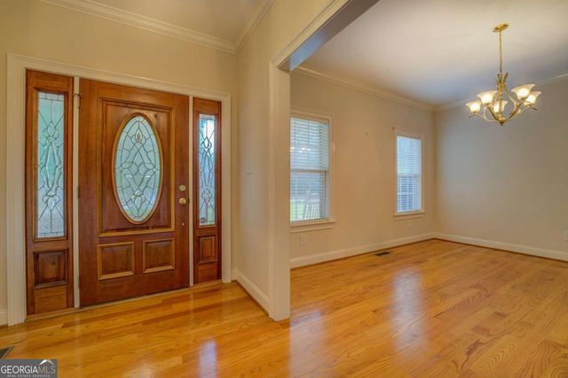 212 Willow Ridge Lane, Jackson, GA 30233