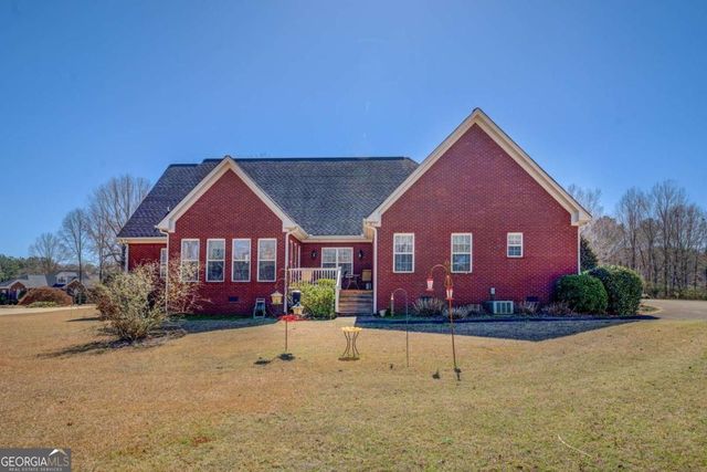 212 Willow Ridge Lane, Jackson, GA 30233