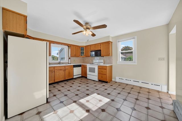 174 Rogers St, Dartmouth, MA 02748