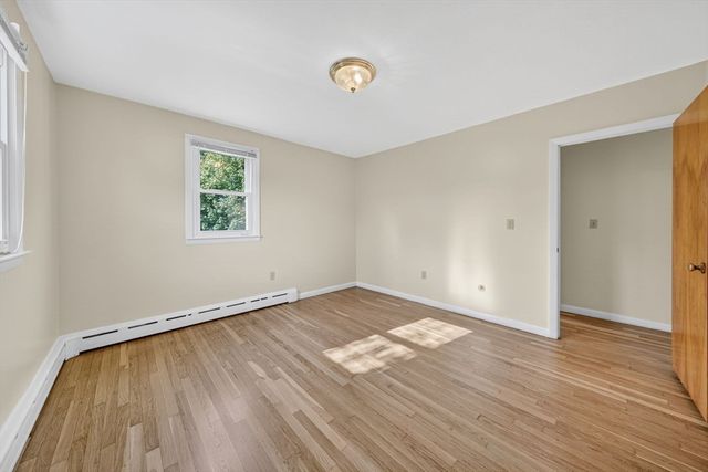 174 Rogers St, Dartmouth, MA 02748