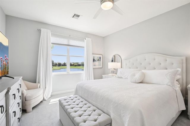 2946 TRUSTEE AVENUE, Sarasota, FL 34243