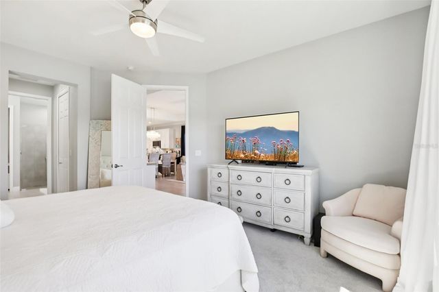 2946 TRUSTEE AVENUE, Sarasota, FL 34243