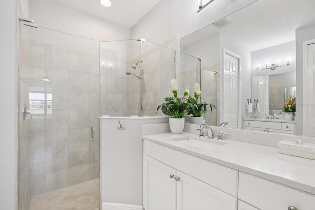 2946 TRUSTEE AVENUE, Sarasota, FL 34243