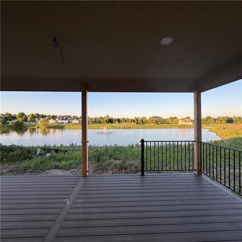 2347 Foxtail Drive, Kearney, MO 64060