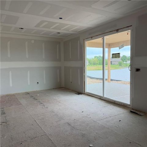2347 Foxtail Drive, Kearney, MO 64060