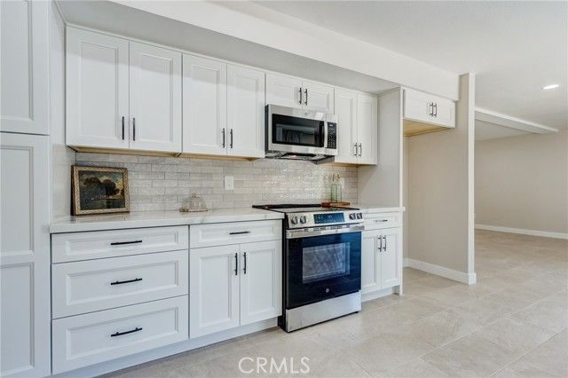 1761 N Coolcrest Avenue, Upland, CA 91784