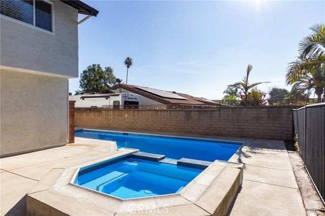 1761 N Coolcrest Avenue, Upland, CA 91784