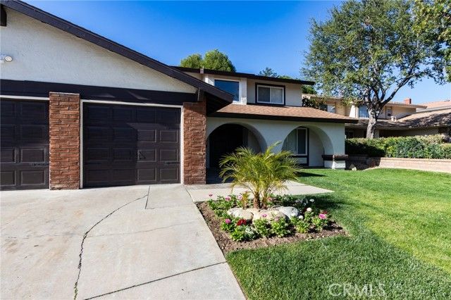 1761 N Coolcrest Avenue, Upland, CA 91784