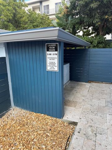 1020 N Victoria Park Rd 19, Fort Lauderdale, FL 33304