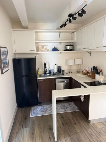 1020 N Victoria Park Rd 19, Fort Lauderdale, FL 33304