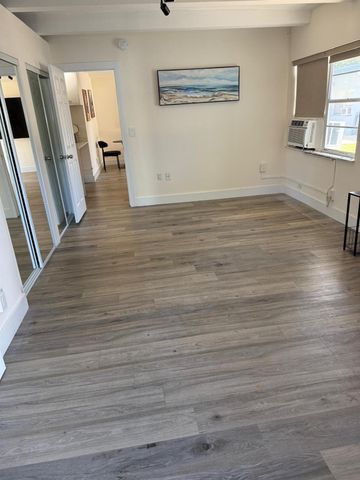 1020 N Victoria Park Rd 19, Fort Lauderdale, FL 33304