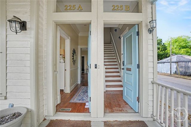 225 W 41st Street, Savannah, GA 31401