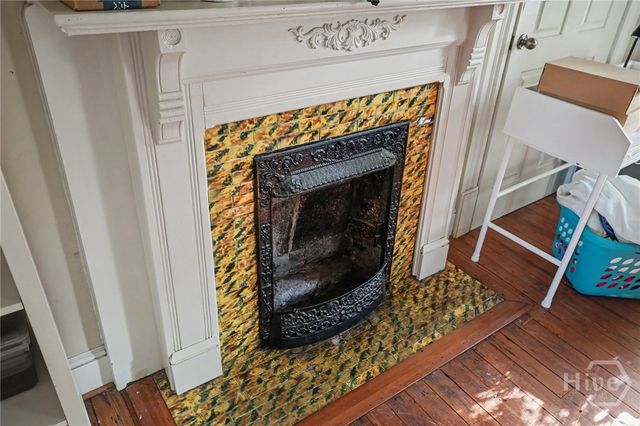 225 W 41st Street, Savannah, GA 31401