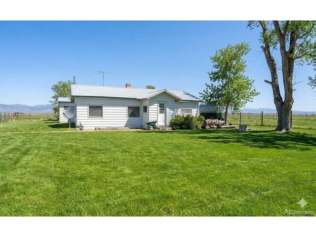 1099 W County Road 11, Center, CO 81125