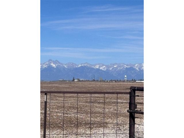 1099 W County Road 11, Center, CO 81125