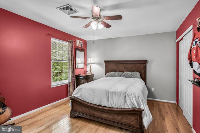 42 DEER HAVEN DR, Mullica Hill, NJ 08062