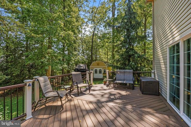42 DEER HAVEN DR, Mullica Hill, NJ 08062