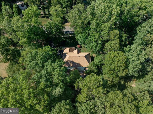 42 DEER HAVEN DR, Mullica Hill, NJ 08062
