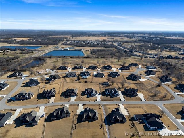 6203 S 307th East Court, Broken Arrow, OK 74014