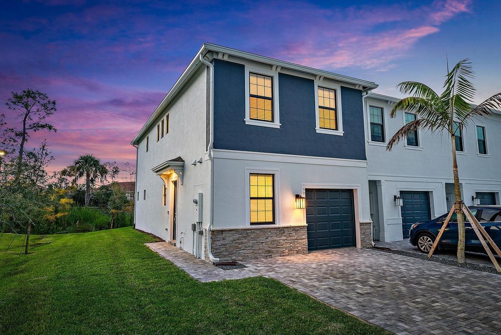 501 SW Sally Way, Stuart, FL 34997