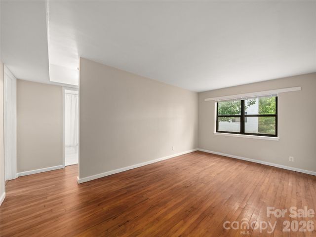 8 Units - 615 Biltmore Avenue, Asheville, NC 28803