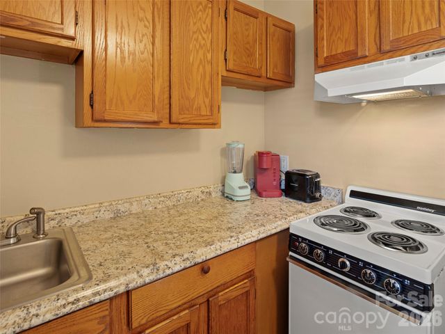 8 Units - 615 Biltmore Avenue, Asheville, NC 28803