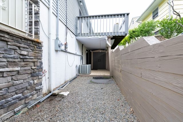 156 Madison St, Dover Town, NJ 07801