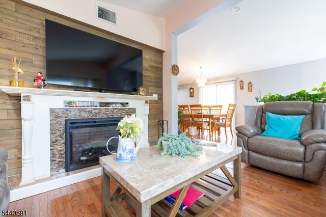 156 Madison St, Dover Town, NJ 07801