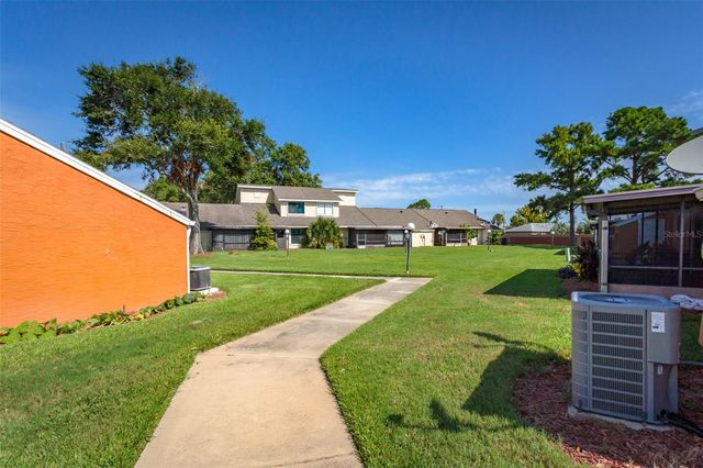 85 SILVER PARK CIRCLE, Kissimmee, FL 34743