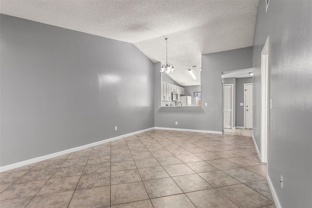 85 SILVER PARK CIRCLE, Kissimmee, FL 34743