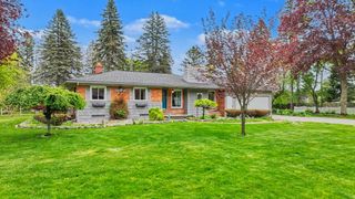2088 Crestline Circle, Burton, MI 48509
