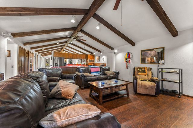 277 Bison Road, Seymour, MO 65746